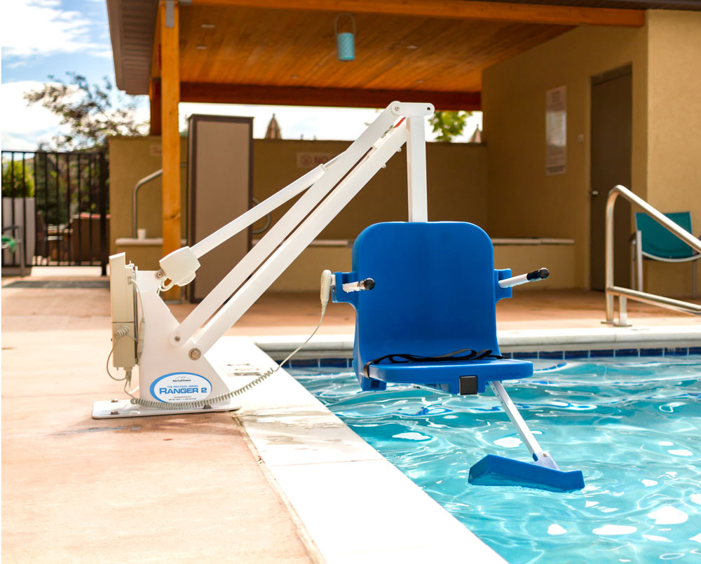 Ranger 2 Pool Lift Without Anchor - 350 Pound Capacity - Blue/White