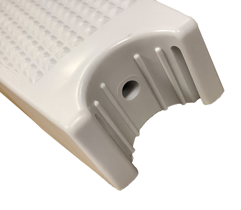 Plastic High-Impact Ladder Tread Step - 18 Inch Width