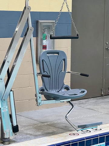 Traveler BP350 Long Reach Pool Lift Without Anchor - 350 Pound Capacity