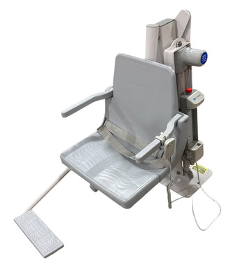 Commercial C-450 Pool Lift Without Anchor - 450 Pound Capacity