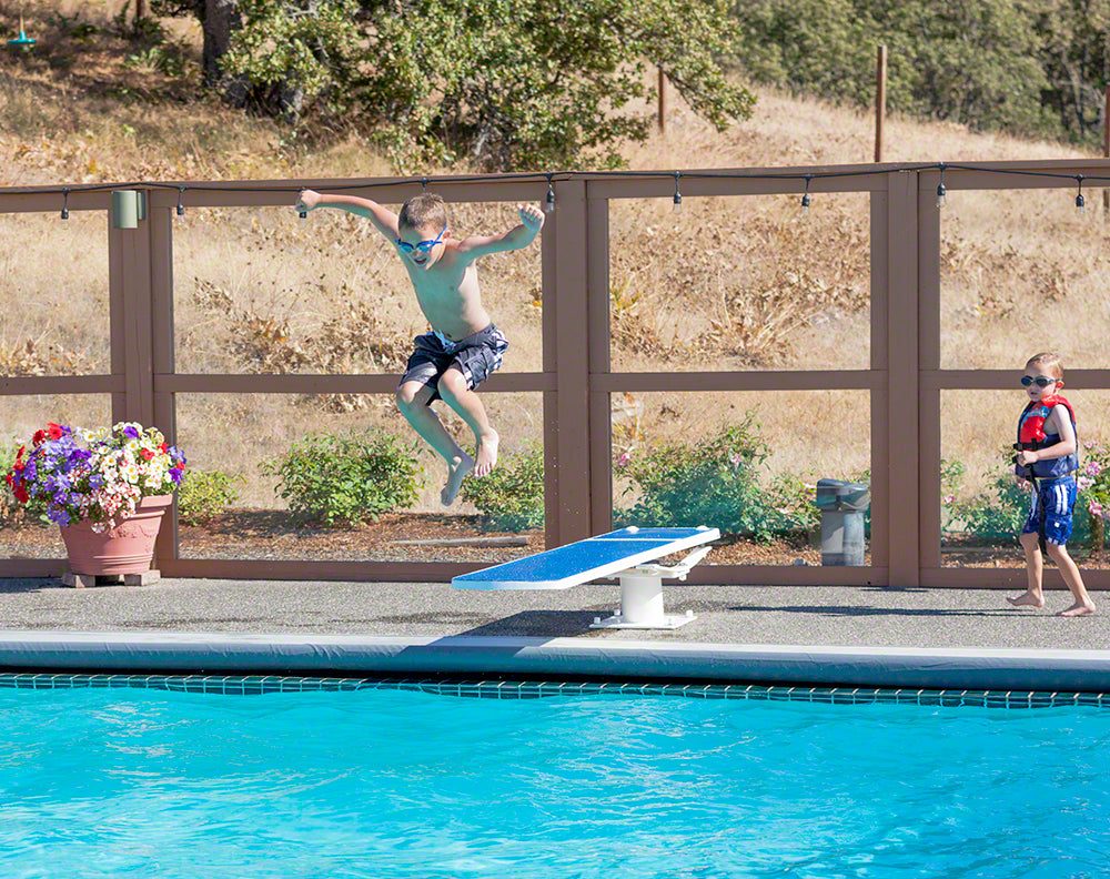 TrueTread 8 Foot Residential Diving Board - Radiant White With Blue TrueTread